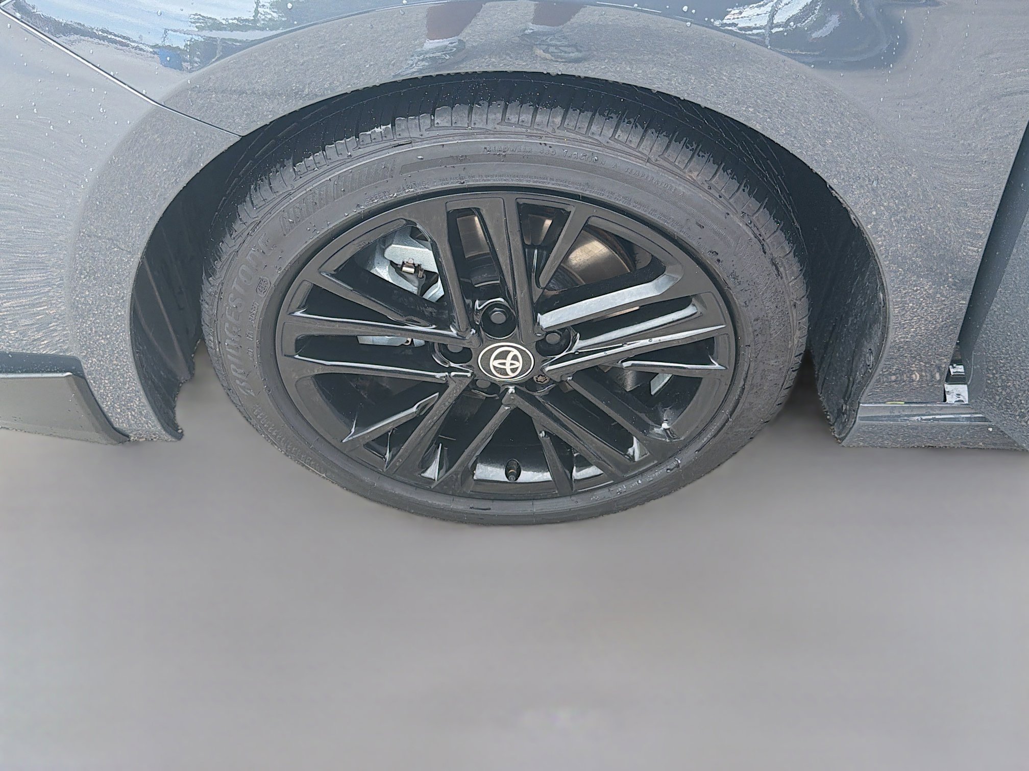 Used 2026 Toyota Camry SE FWD image 36