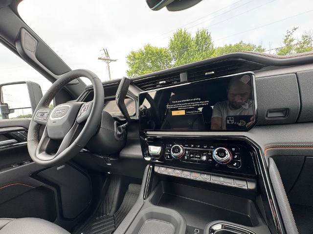 New 2025 GMC Sierra 2500 AT4 w/ AT4 Premium Plus Package image 41