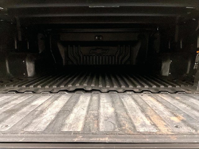Used 2022 Chevrolet Silverado 1500 LT AWD/4WD image 33