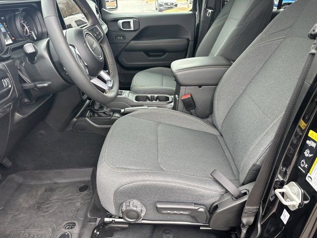 Certified 2024 Jeep Wrangler Sahara image 10