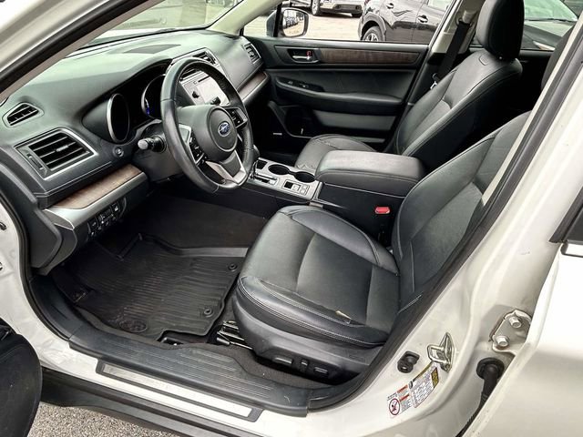 Used 2018 Subaru Outback 2.5i Limited AWD/4WD image 12