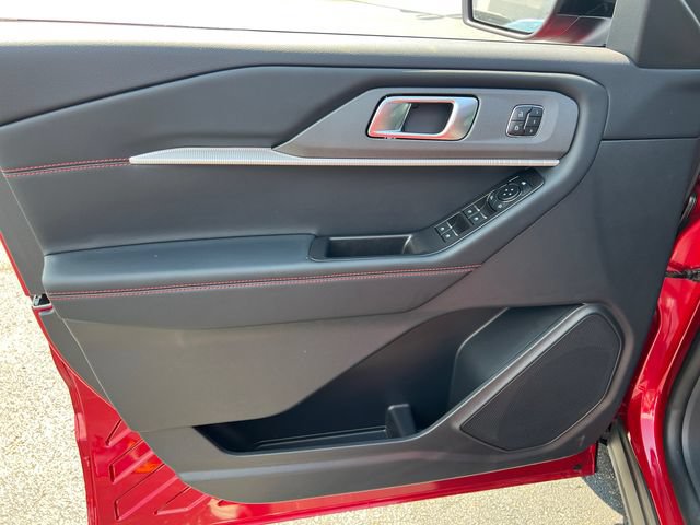 New 2026 Ford Explorer ST-Line w/ ST-Line Street Pack AWD/4WD image 8