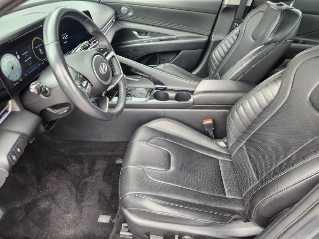 Used 2024 Hyundai Elantra Limited FWD image 10