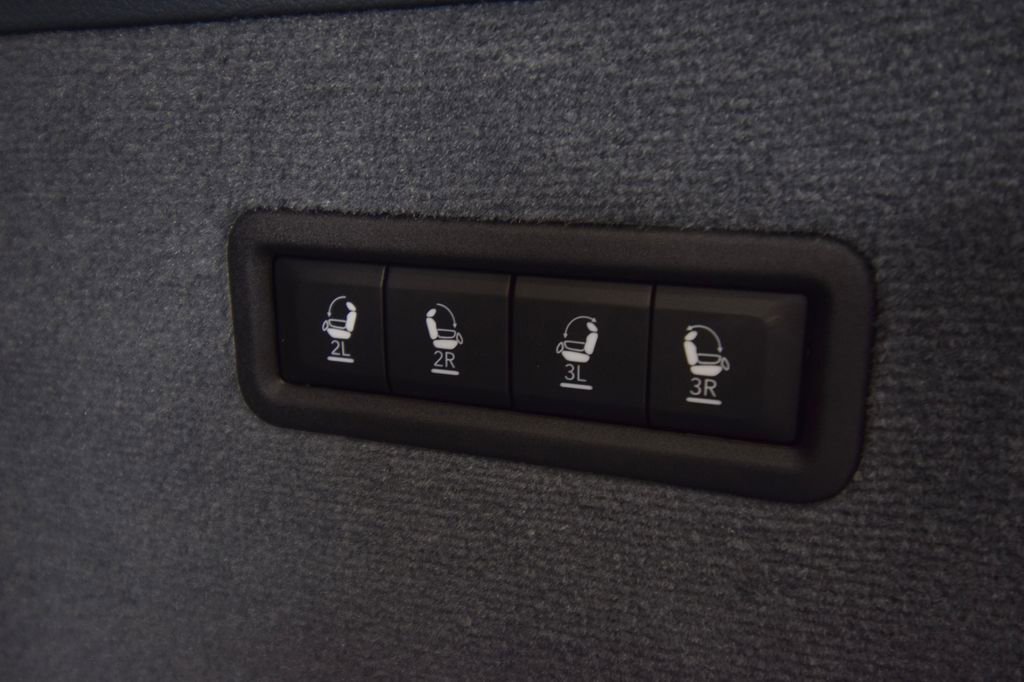 New 2024 Jeep Grand Wagoneer Series III AWD/4WD image 45