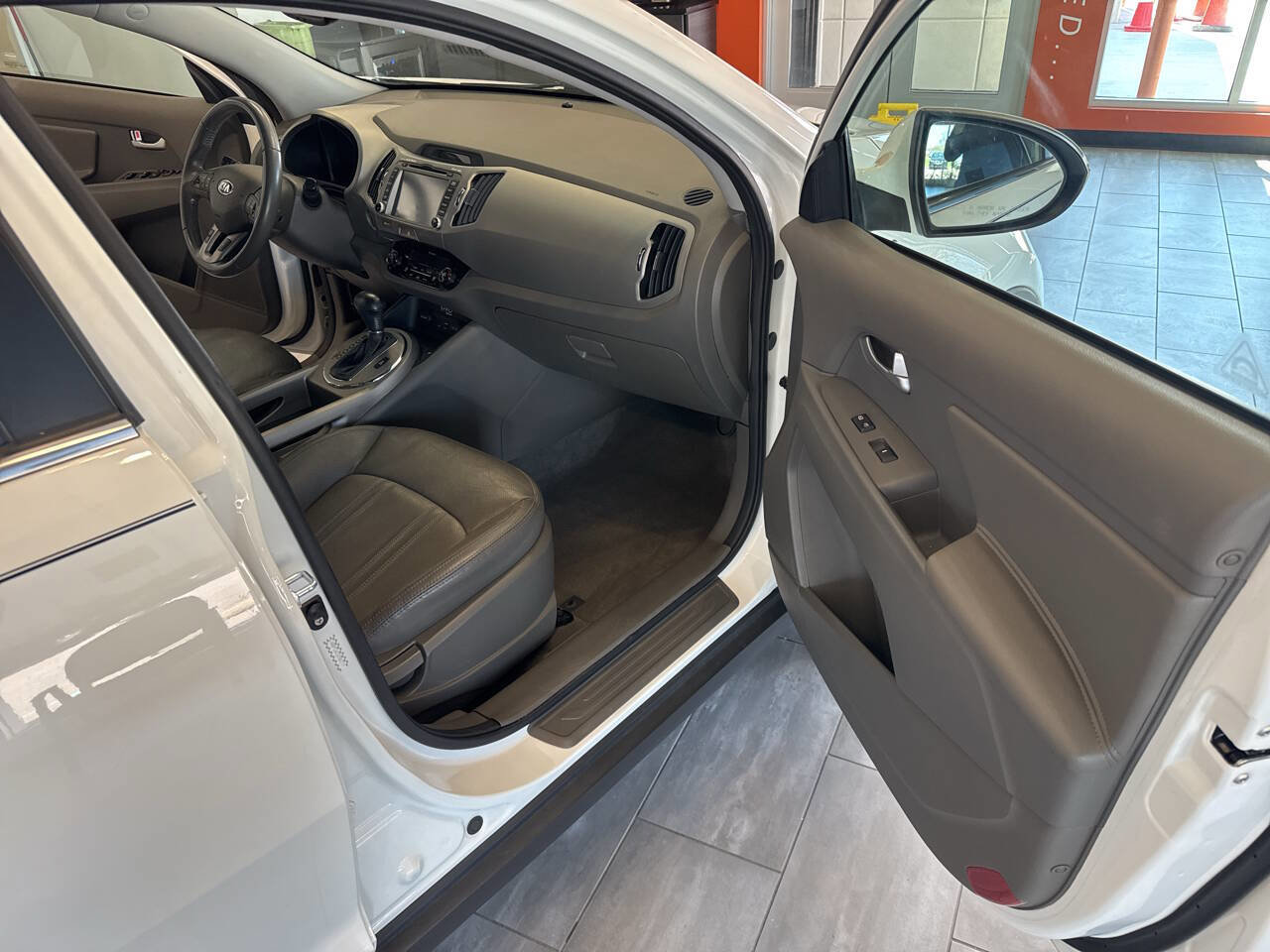 Used 2016 Kia Sportage EX w/ EX Premium Package image 21