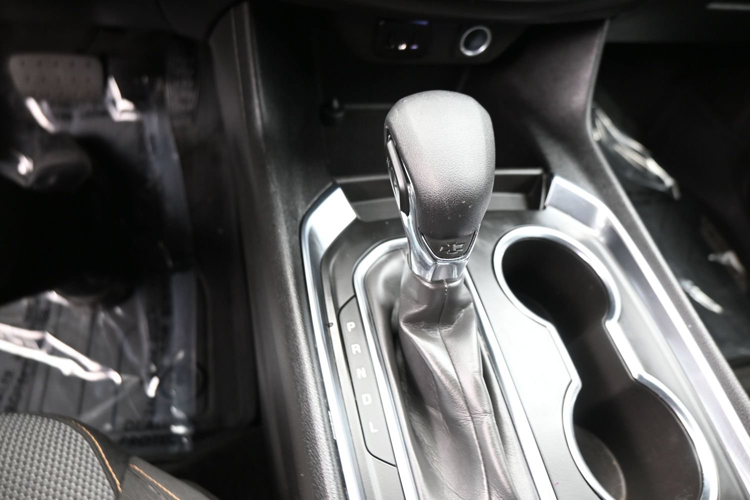 Used 2021 Chevrolet Traverse LT FWD image 14