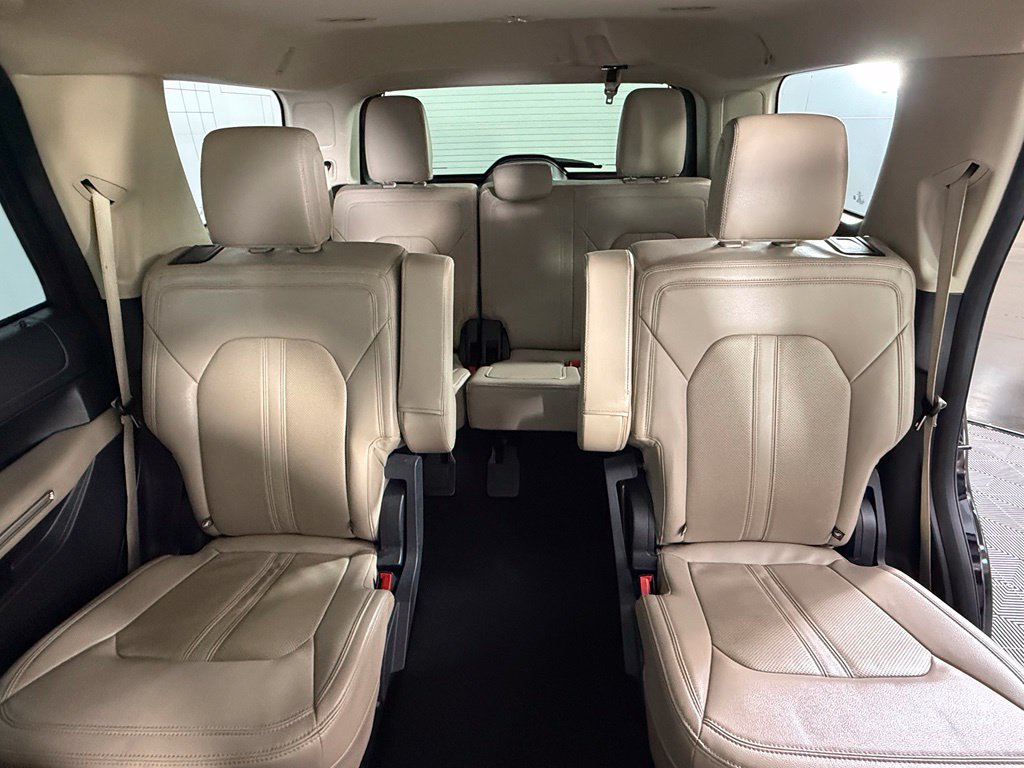 Used 2024 Ford Expedition Limited RWD image 20
