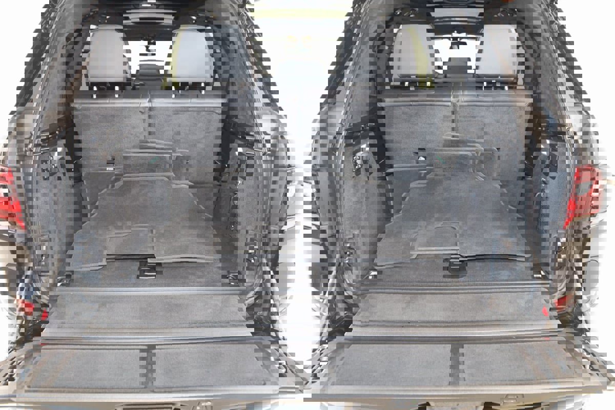 Used 2022 BMW X7 M50i w/ Executive Package image 59