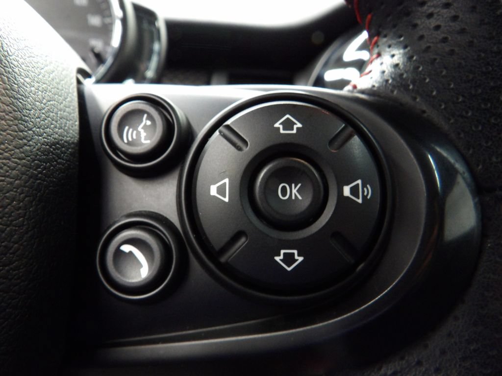Used 2019 MINI Cooper S FWD image 37