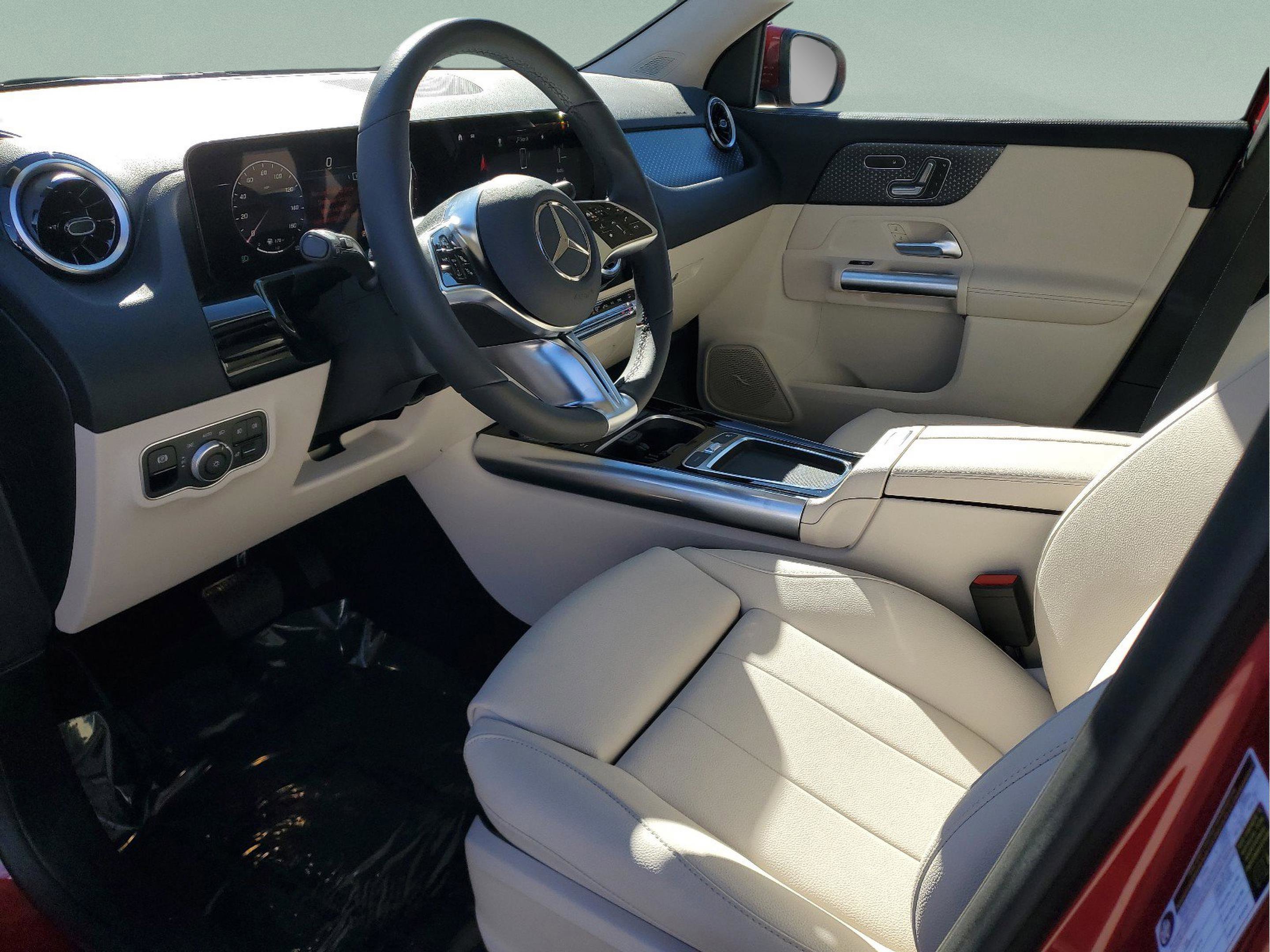 Used 2026 Mercedes-Benz GLA 250 image 17