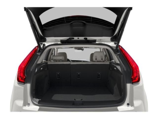Used 2023 Cadillac XT4 Luxury w/ Cold Weather Package FWD image 11