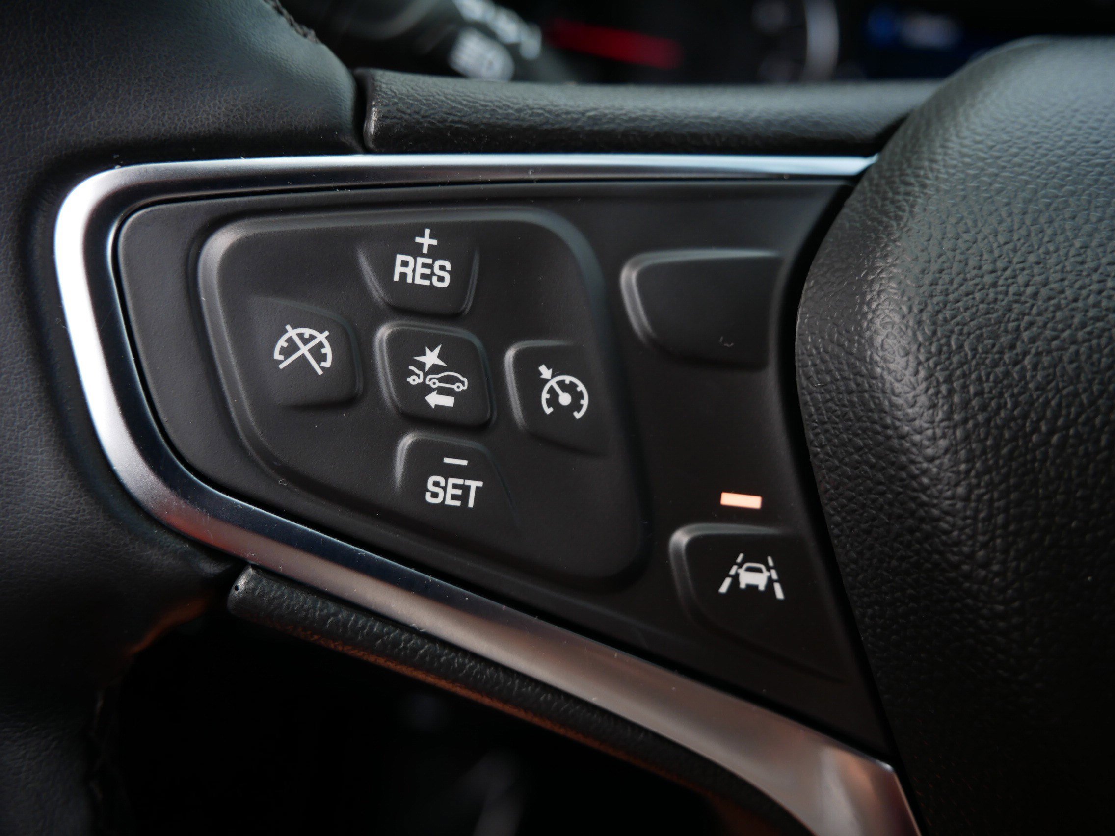 Used 2024 Chevrolet Equinox LT image 31