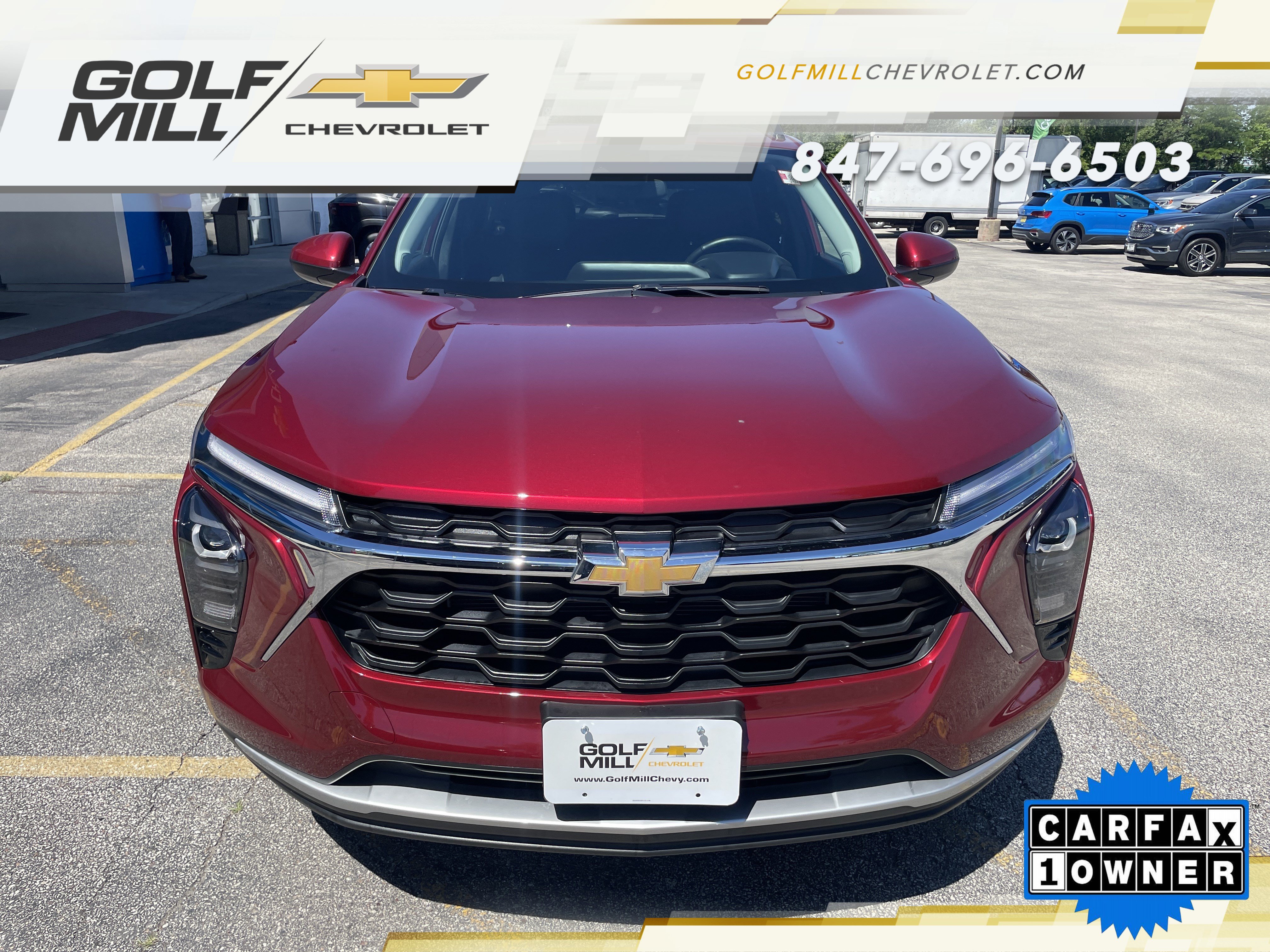 Used 2025 Chevrolet Trax LT w/ LT Convenience Package FWD image 3