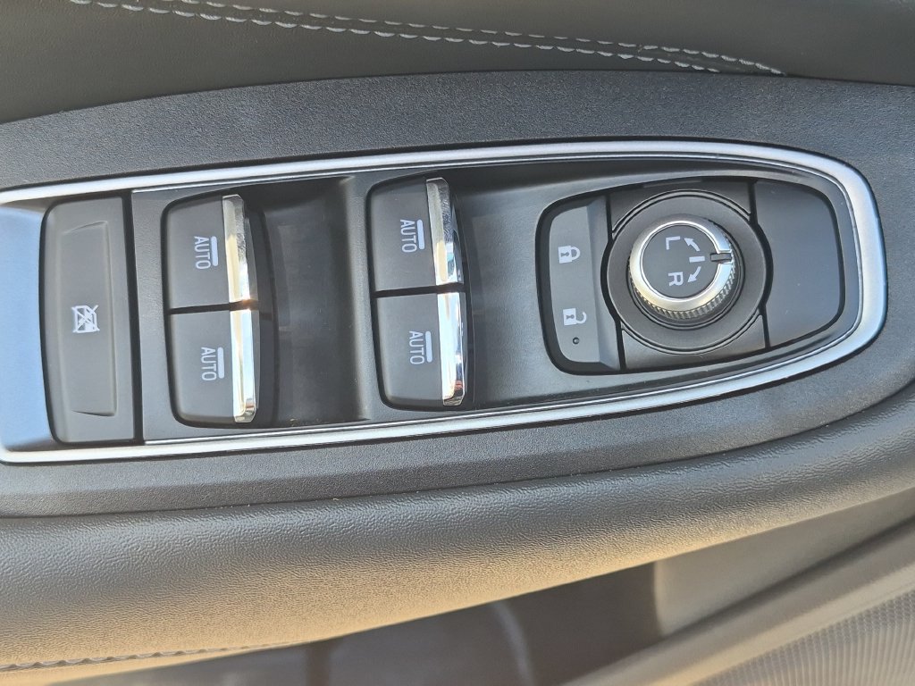 Used 2020 Subaru Outback Limited AWD/4WD image 15