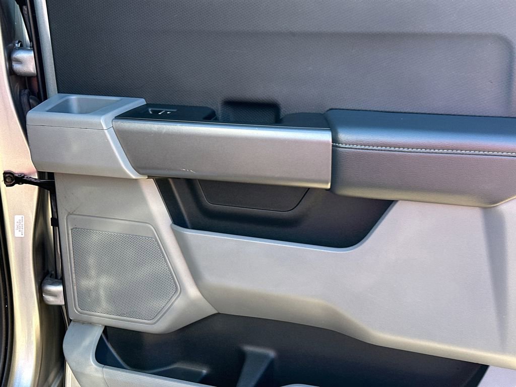 Used 2023 Ford F150 XLT w/ XTR Package image 16