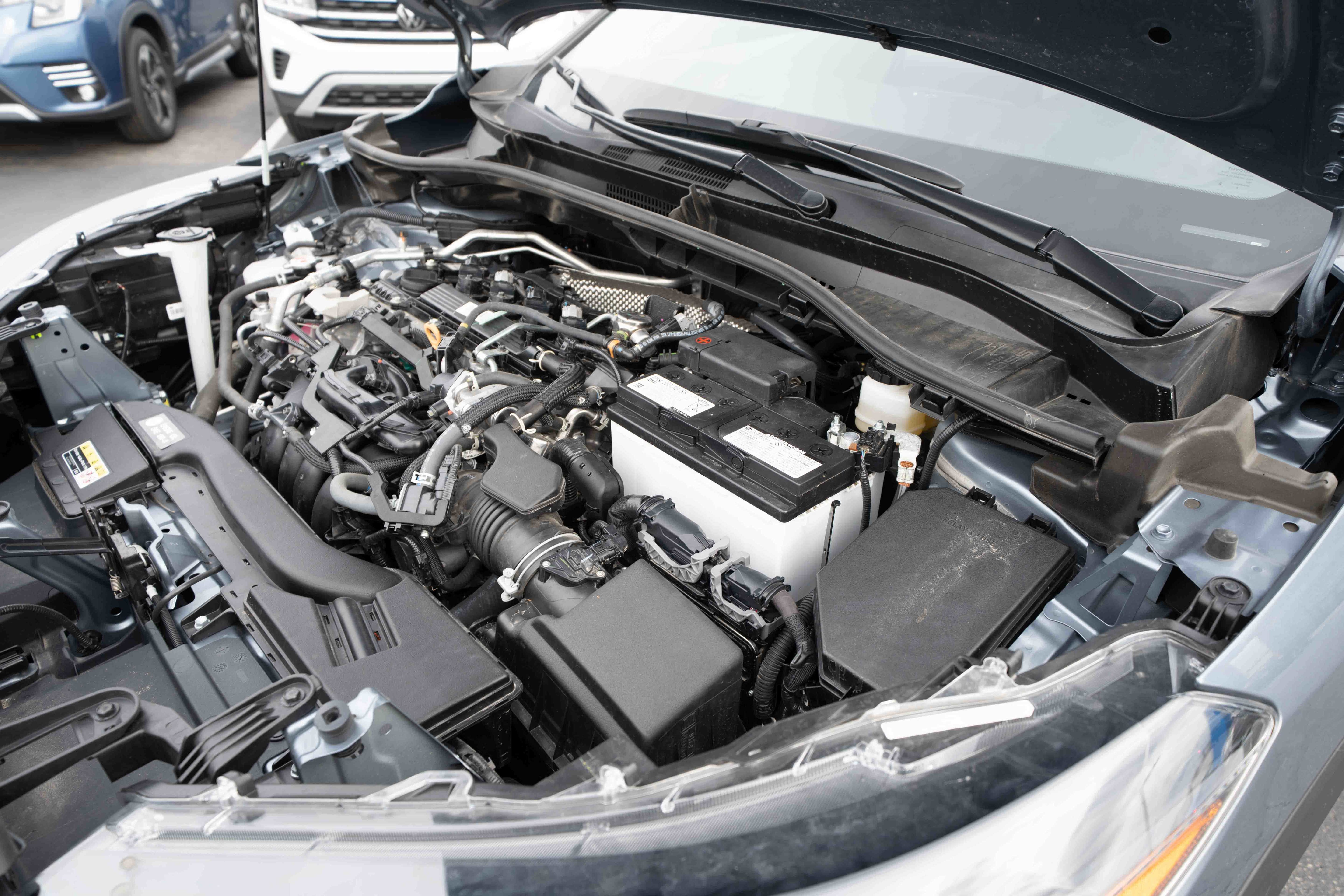 Used 2024 Toyota Corolla Cross LE image 33