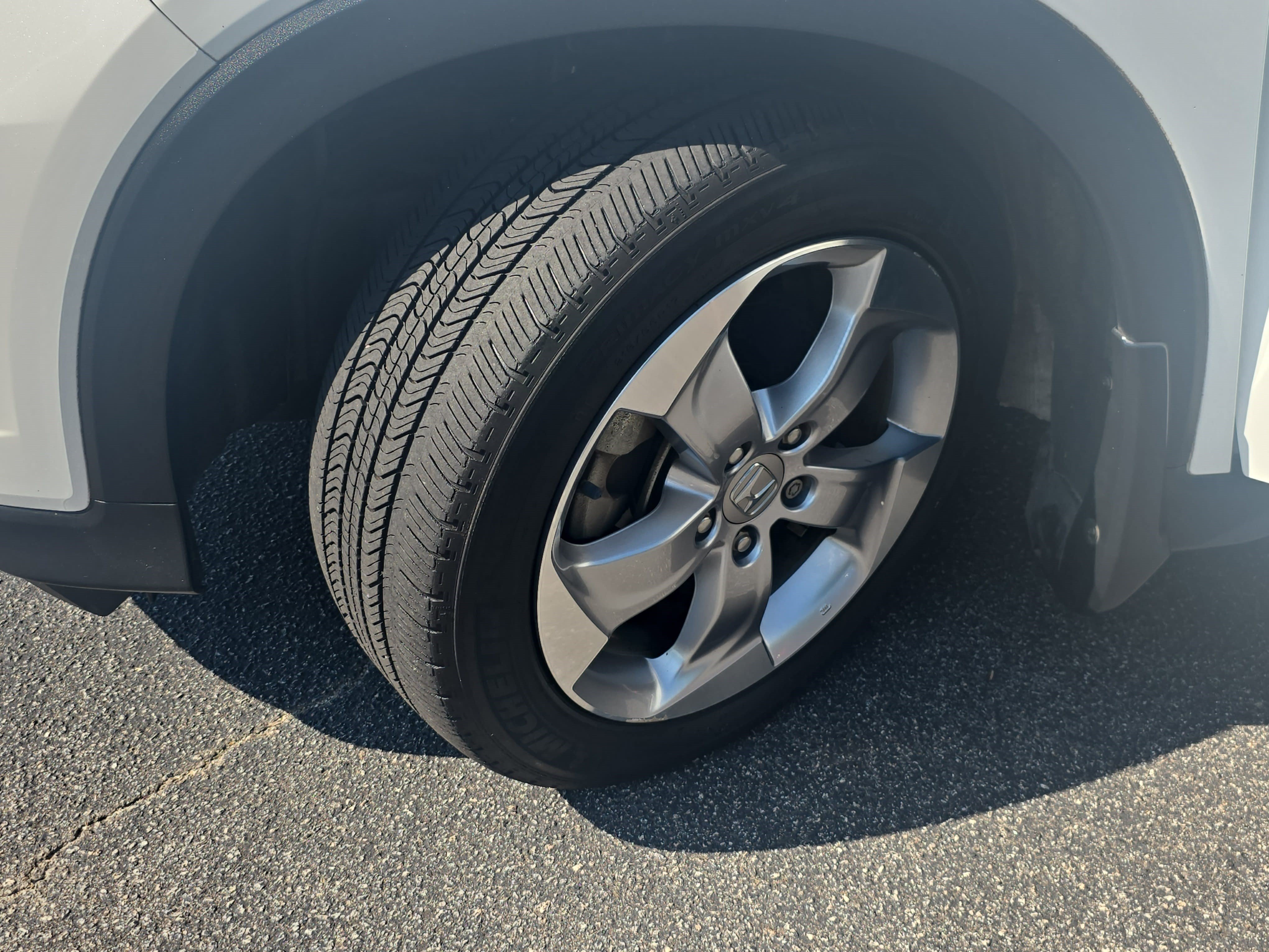 Used 2017 Honda HR-V EX image 32