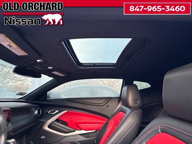 Used 2016 Chevrolet Camaro SS RWD image 14
