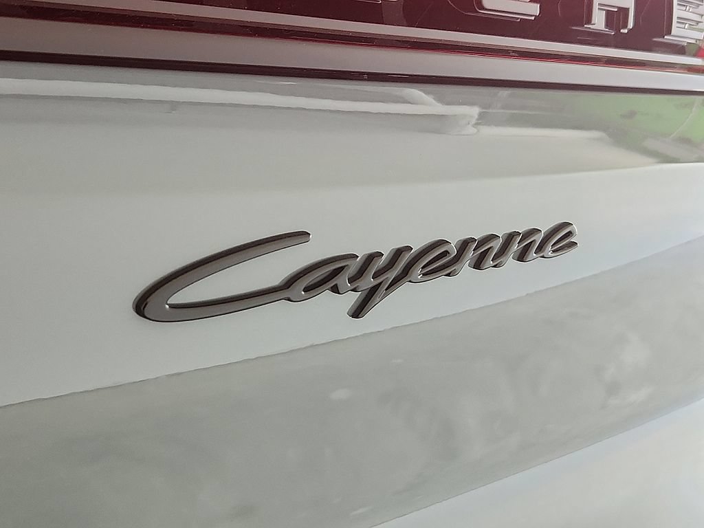 New 2026 Porsche Cayenne AWD/4WD image 27