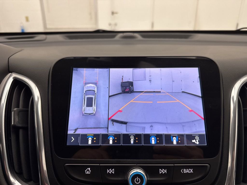 Used 2020 Chevrolet Equinox Premier image 33