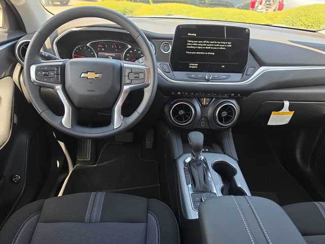 New 2026 Chevrolet Blazer LT w/ Convenience Package AWD/4WD image 8