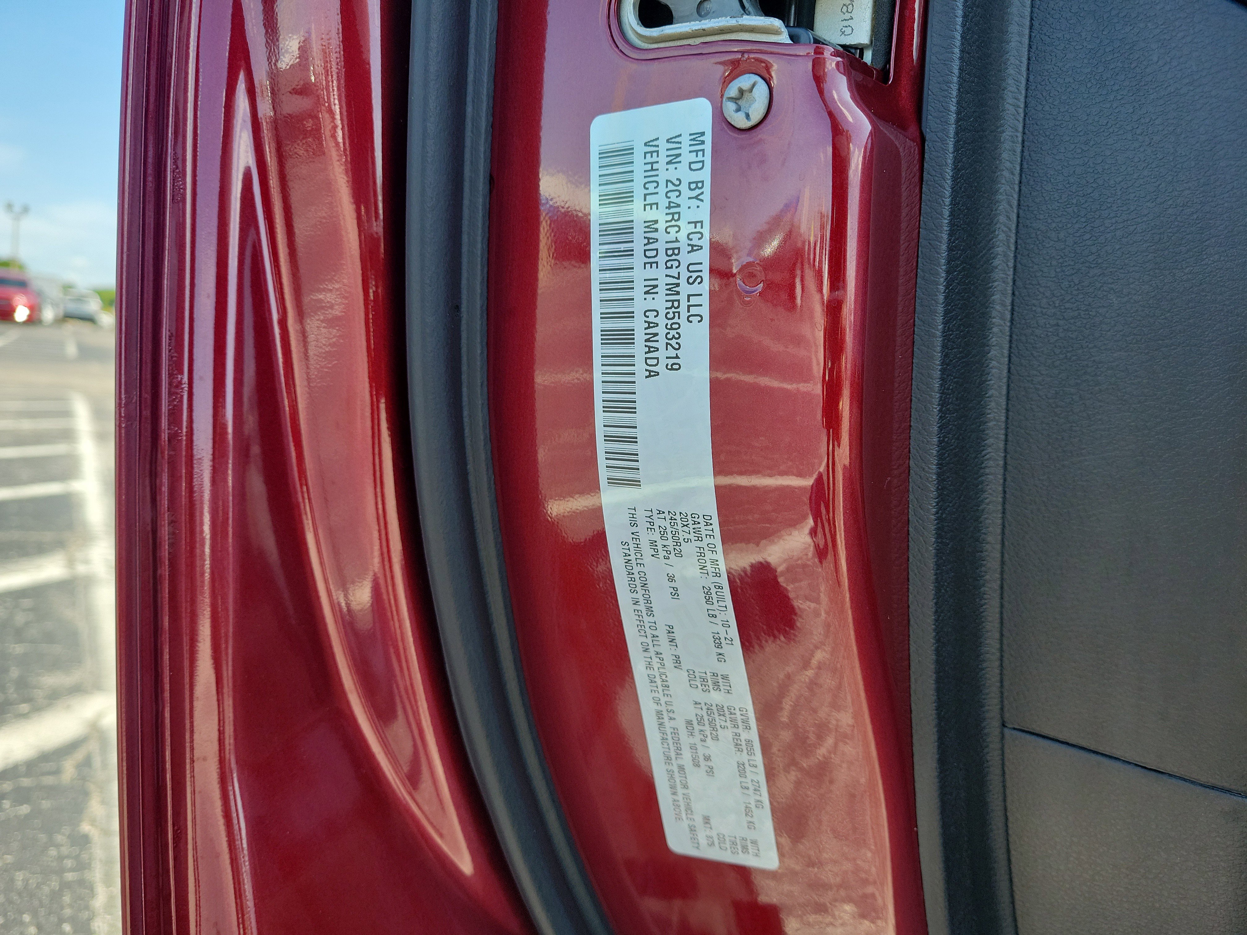 Used 2021 Chrysler Pacifica Touring-L w/ Uconnect Theater Family Group FWD image 32