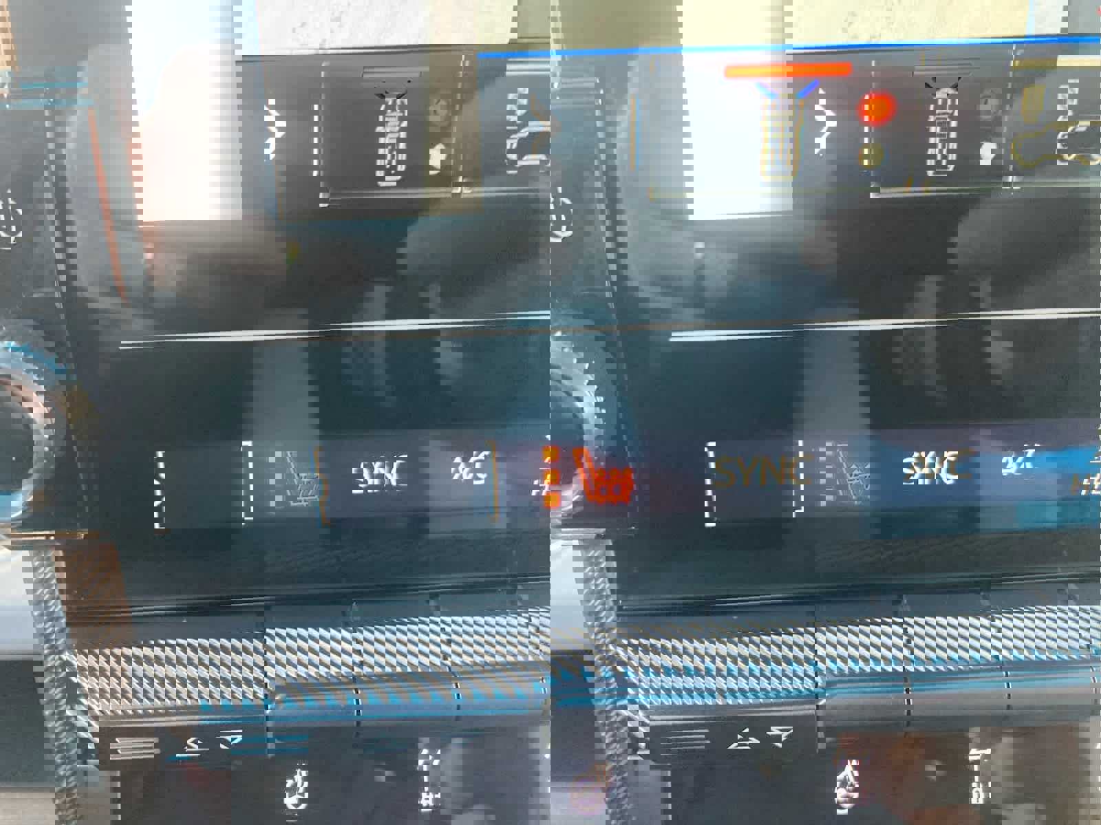 Used 2024 GMC Hummer EV 3X w/ Omega Edition image 28