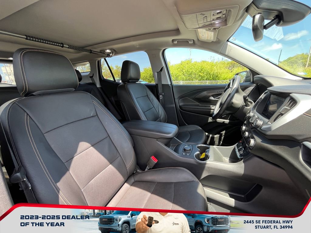 Used 2021 GMC Terrain SLT w/ Elevation Edition image 15