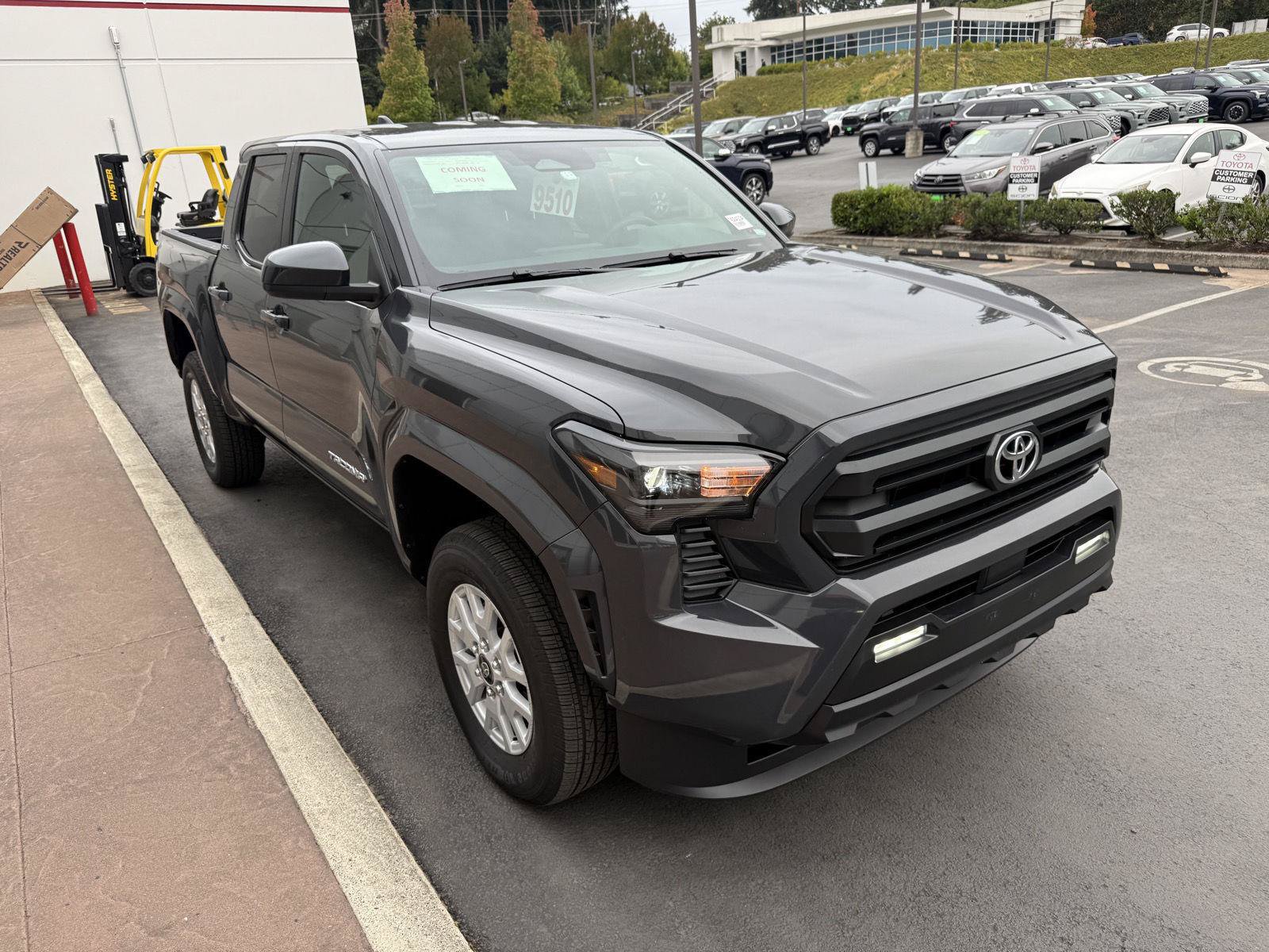 Certified 2026 Toyota Tacoma SR5 RWD image 7