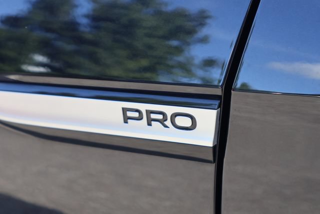 Certified 2023 Volkswagen ID.4 Pro RWD image 10
