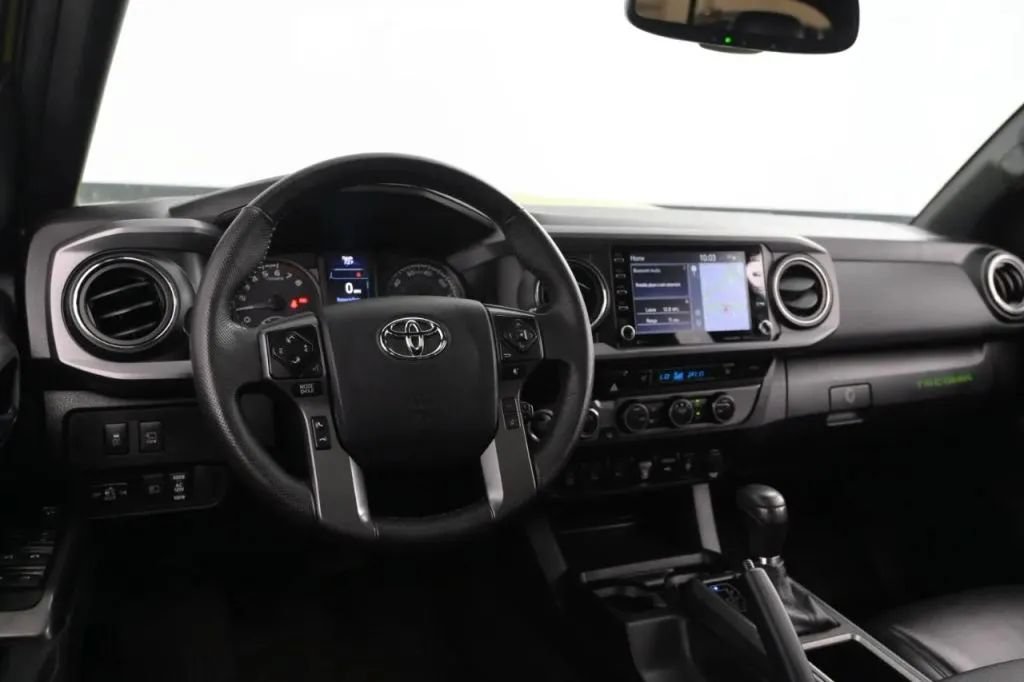 Used 2023 Toyota Tacoma TRD Sport w/ TRD Premium Sport Package AWD/4WD image 38