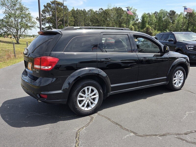 Used 2014 Dodge Journey SXT w/ Flexible Seating Group FWD image 13