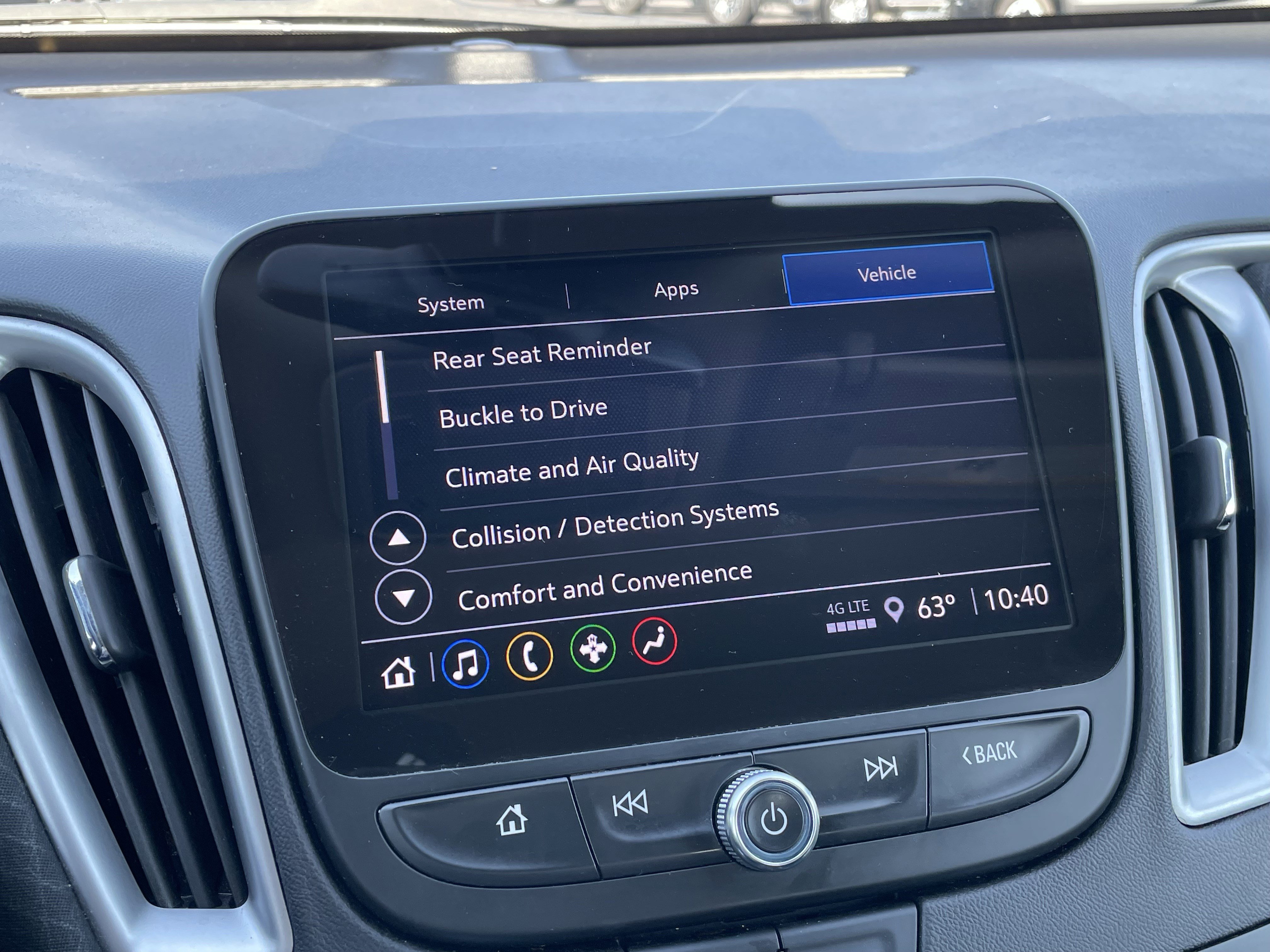 Used 2024 Chevrolet Malibu LT image 32