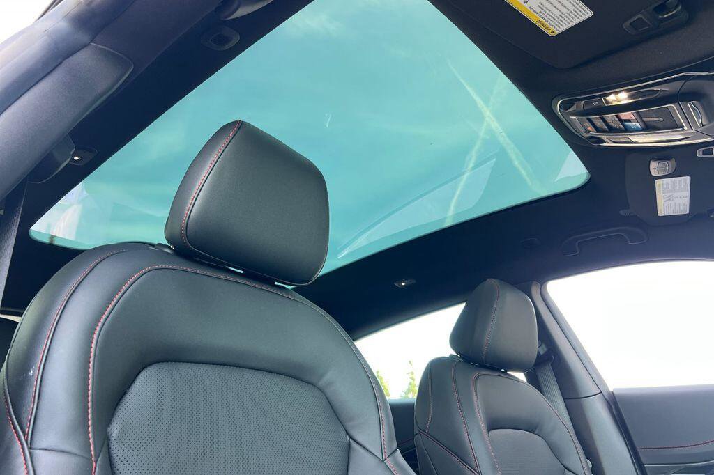 New 2026 Dodge Charger R/T AWD/4WD image 16