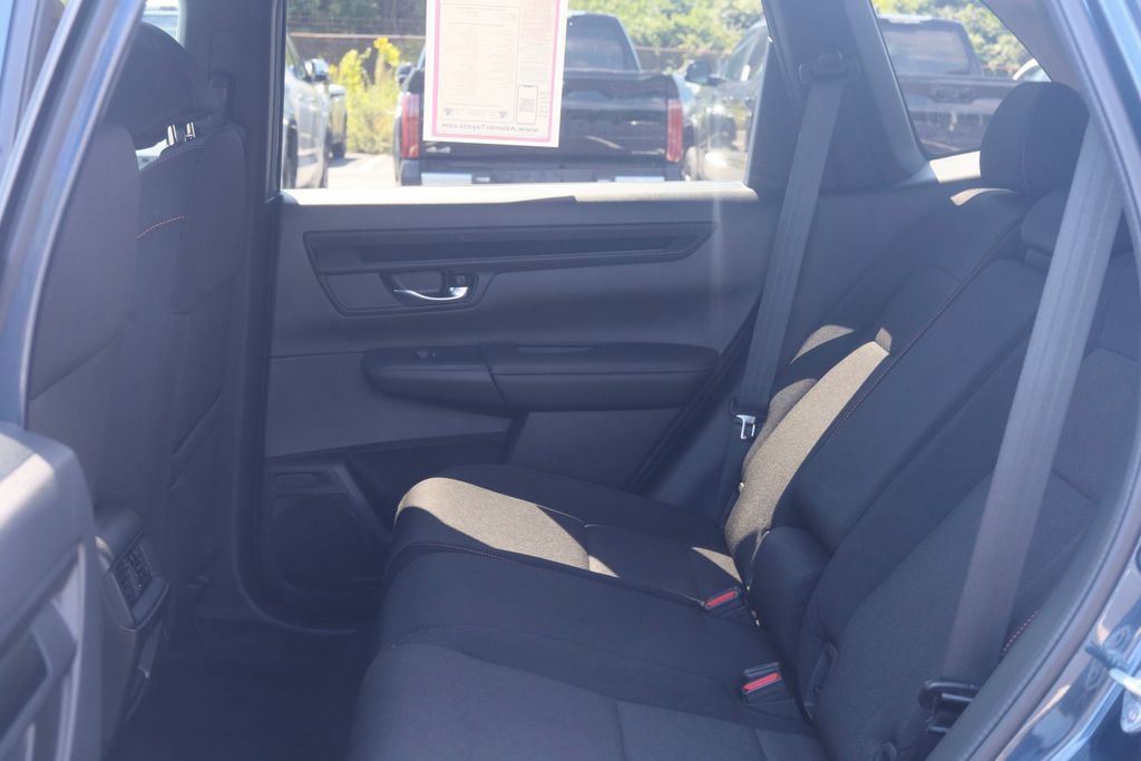Used 2025 Honda CR-V Sport image 29