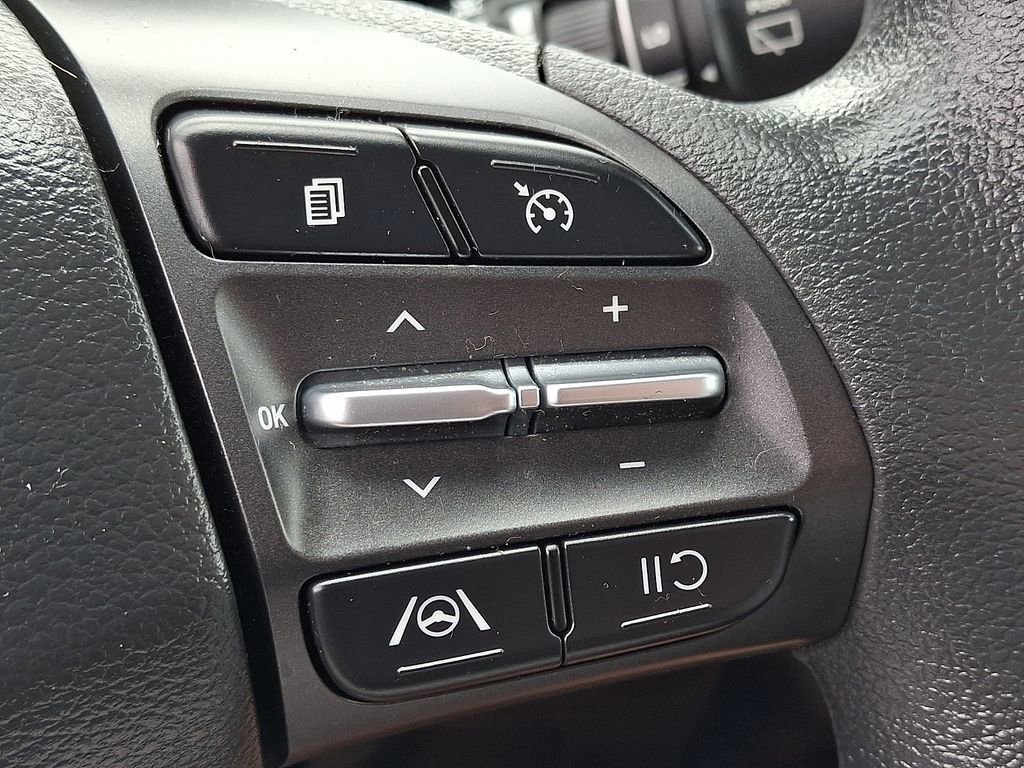 Certified 2023 Hyundai Kona SEL AWD/4WD image 23