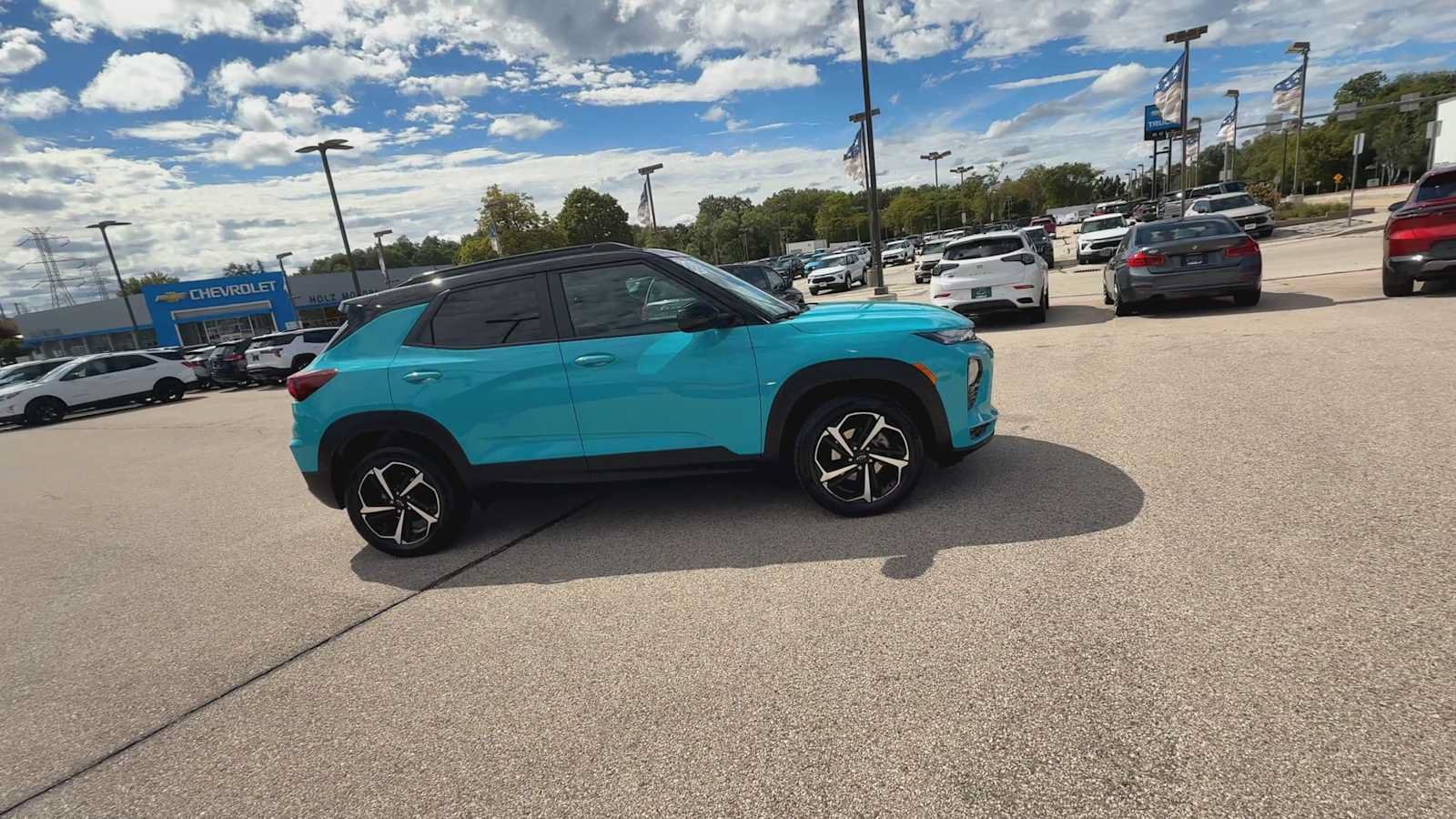 Used 2021 Chevrolet TrailBlazer RS w/ Sun and Liftgate Package AWD/4WD image 9