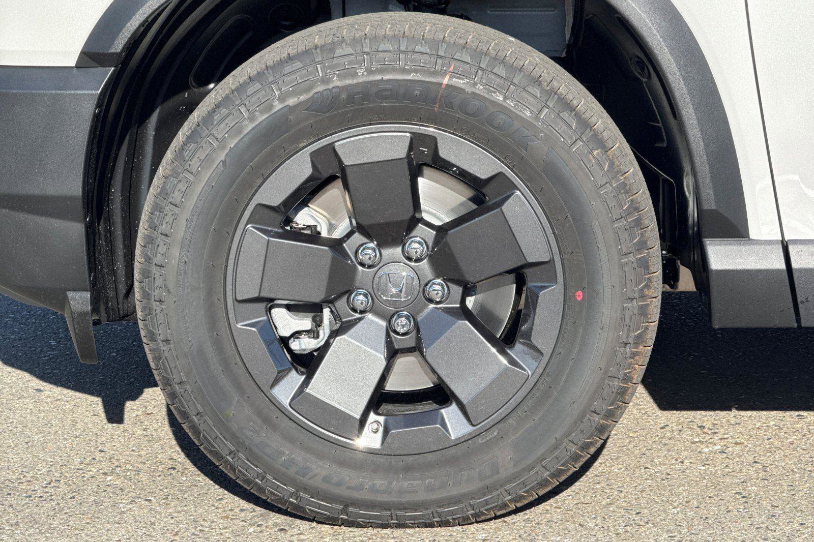 New 2026 Honda Passport RTL image 32