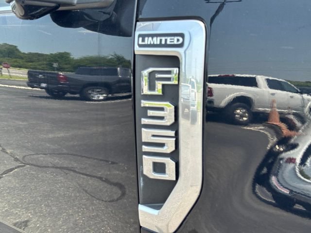 Used 2019 Ford F350 Limited w/ FX4 Off-Road Package AWD/4WD image 6