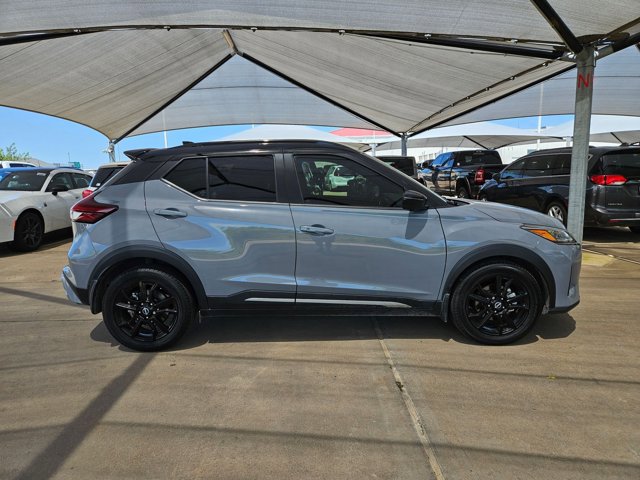 Used 2023 Nissan Kicks SR FWD image 4