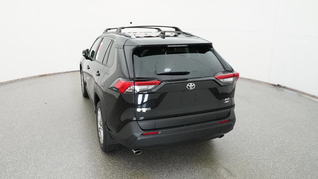 Used 2025 Toyota RAV4 XLE Premium image 9