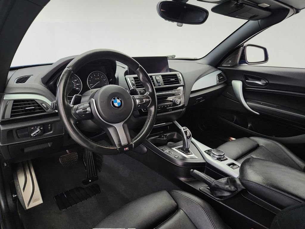 Used 2016 BMW M235i Convertible RWD image 10