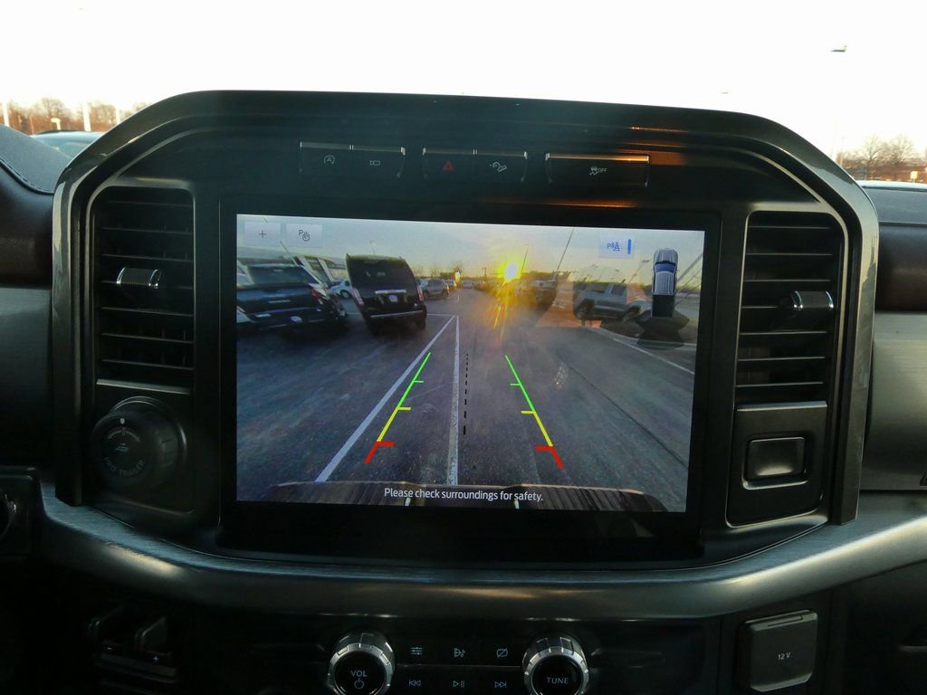 Used 2021 Ford F150 Lariat w/ Equipment Group 502A High AWD/4WD image 5