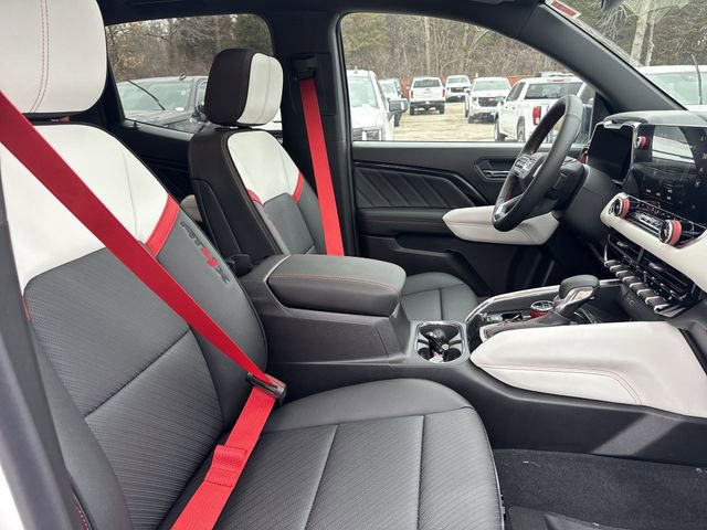 New 2026 GMC Canyon AT4X image 25