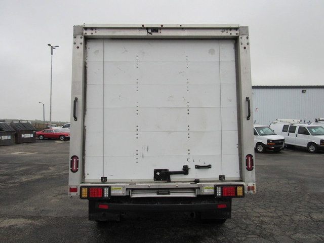 Used 2024 Ford Transit 350 RWD image 4