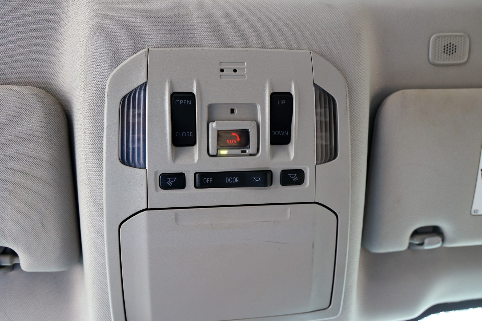 Used 2023 Toyota Highlander XLE FWD image 27