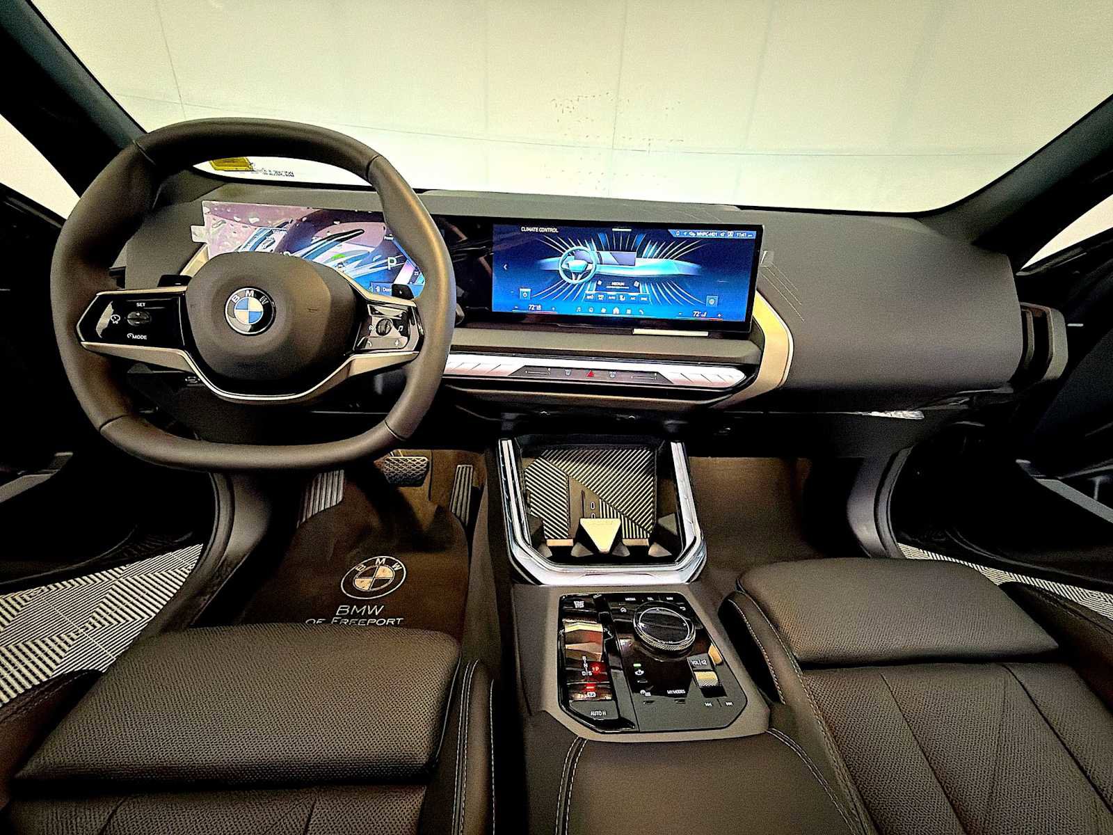Used 2025 BMW X3 xDrive30 w/ Convenience Package AWD/4WD image 16