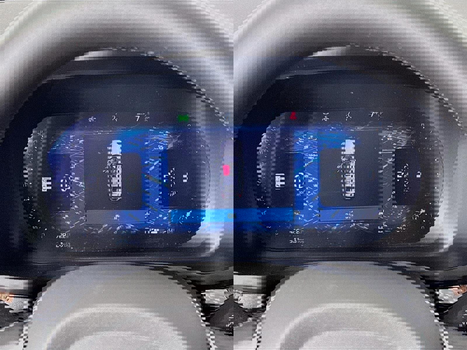 Used 2025 Volvo V60 B5 Cross Country Plus image 14