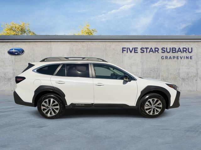 Certified 2025 Subaru Outback Premium AWD/4WD image 9