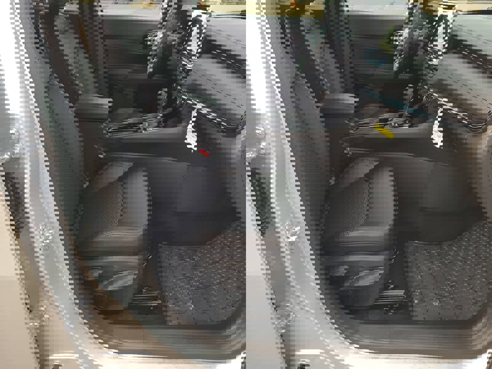 New 2026 Jeep Compass Latitude image 22